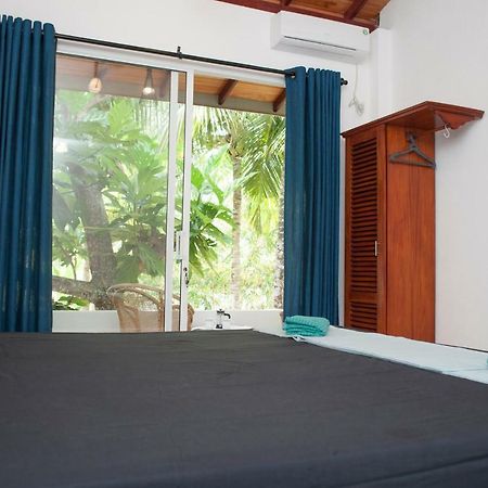 Alvas House Hotell Hikkaduwa Eksteriør bilde