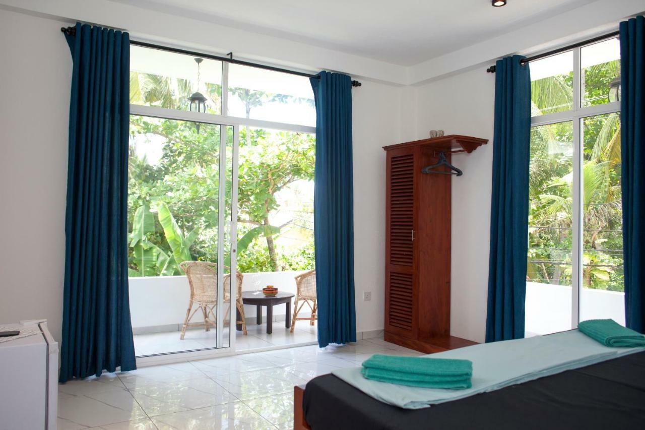 Alvas House Hotell Hikkaduwa Eksteriør bilde